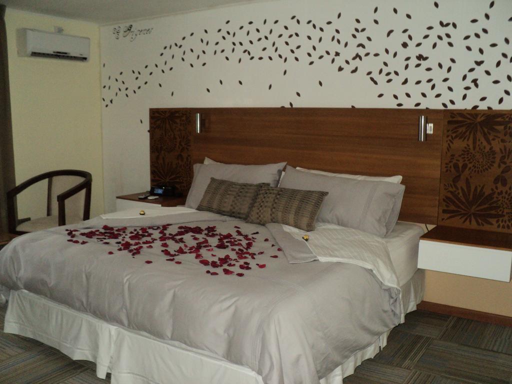 Hotel Origenes バジェナール エクステリア 写真