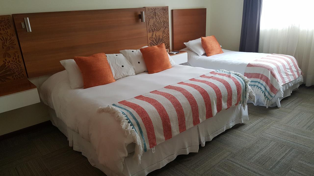 Hotel Origenes バジェナール エクステリア 写真